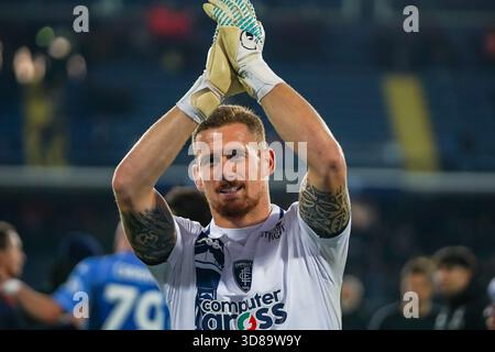 Empoli, Italien. November 2025. Andrea Fulignati (Empoli FC) während des Spiels Empoli FC gegen SSC Bari, italienischer Fußball Serie B in Empoli, Italien, 29. November 2025 Credit: Independent Photo Agency/Alamy Live News Stockfoto