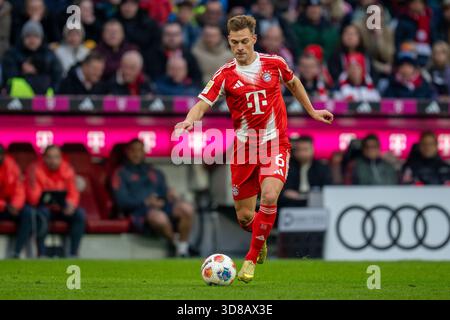 Bundesliga 12. Spieltag, FC Bayern München vs. ST. Pauli in der Allianz Arena München, Samstag 29.11.2025. Im Bild: Joshua Kimmich (FC Bayern München) Stockfoto