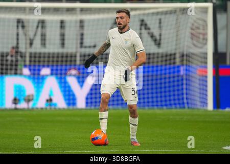 Mailand, Italien. 29/11//2025. Mario Gila, während des AC Milan vs SS Lazio, Serie A, im Giuseppe Meazza Stadion.Credit: Alessio Morgese / Alamy Live News Stockfoto