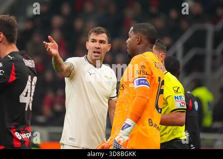 Mailand, Italien. 29/11//2025. Alessio Romagnoli, während des AC Milan vs SS Lazio, Serie A, im Giuseppe Meazza Stadion.Credit: Alessio Morgese / Alamy Live News Stockfoto
