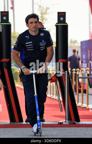 Doha, Katar. November 2025 30. Carlos Sainz (ESP) Atlassian Williams Racing. 30.11.2025. Formel-1-Weltmeisterschaft, Rd 23, Großer Preis Von Katar, Doha, Katar, Wettkampftag. Quelle: James Moy/Alamy Live News Stockfoto