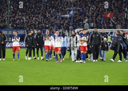 GER, xFSx, Hamburg, HSV Hamburg, Bundesliga [Bundesliga], Fußball, DFL, HSV Hamburg, im Hamburger Volksparkstadion Stuttgart, 30. November 2025, v.l. das Team des HSV Hamburg feiert den Sieg gegen Stuttgart DFL-Vorschriften verbieten jede Verwendung von Stockfoto