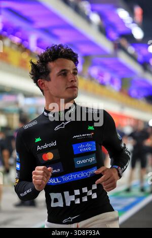 Doha, Katar. November 2025 30. Lando Norris (GBR) McLaren. 30.11.2025. Formel-1-Weltmeisterschaft, Rd 23, Großer Preis Von Katar, Doha, Katar, Wettkampftag. Quelle: James Moy/Alamy Live News Stockfoto