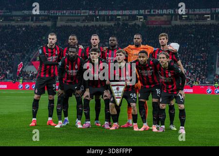 Mailand, Italien. November 2025. AC Mailand Team während des AC Mailand vs SS Lazio, italienisches Fußball Serie A Spiel in Mailand, Italien, 29. November 2025 Credit: Independent Photo Agency/Alamy Live News Stockfoto