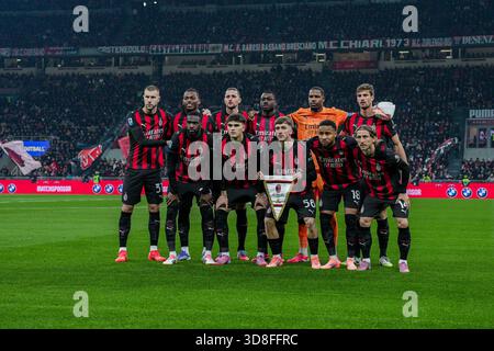 Mailand, Italien. November 2025. AC Mailand Team während des AC Mailand vs SS Lazio, italienisches Fußball Serie A Spiel in Mailand, Italien, 29. November 2025 Credit: Independent Photo Agency/Alamy Live News Stockfoto