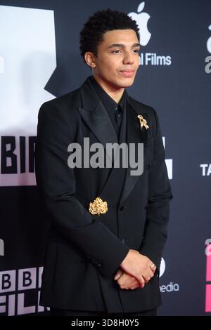 London, Großbritannien. November 30 2025. Im Bild: Jay Lycurgo nimmt an den 28. British Independent Film Awards (BIFA) im Roundhouse Teil. Quelle: Justin Ng/Alamy Live News Stockfoto