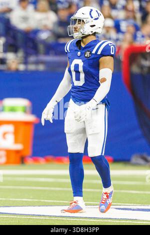 Indianapolis, Indiana, USA. November 2025 30. Sicherheit der Indianapolis Colts Camryn Bynum (0) während der NFL-Action gegen die Houston Texans im Lucas Oil Stadium in Indianapolis, Indiana. John Mersits/CSM/Alamy Live News Stockfoto