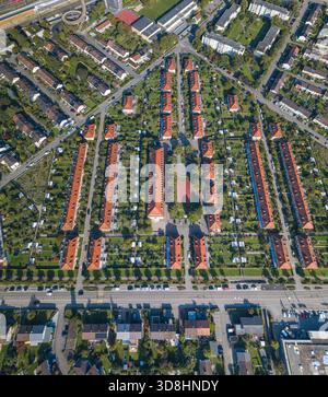 Muttenz, Schweiz - 29. September. 2025: Luftaufnahme des Freidorfer Dorfes - die wichtigste Schweizer Wohnsiedlung zwischen den Weltkriegen und der Welt Stockfoto