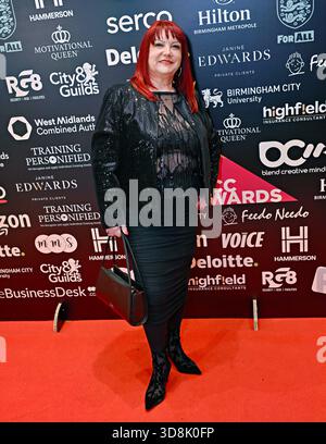 Birmingham, Großbritannien. November 2025. Angela Nelson bei den multikulturellen Business & Community Champion Awards 2025 (MBCC Awards) im Hilton Birmingham Metropole, Birmingham, Großbritannien. (Foto von 李世惠/siehe Li/Picture Capital) Credit: Siehe Li/Picture Capital/Alamy Live News Stockfoto