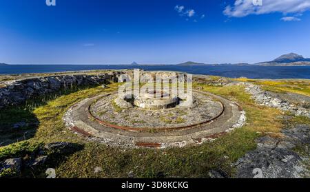 2. Weltkrieg: Küstengeschütze in Grønsvikelva, Norwegen Stockfoto
