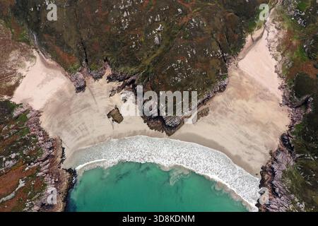 Luftaufnahme der Market Bay auf der Isle of Mull in den Inneren Hebriden Schottlands Stockfoto