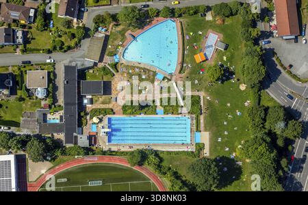 Sprockhoevel Freibad, Liegewiese, Bleichwiese, am Sportplatz, Fußballplatz von TSG 1881 Sprockhoevel e.V. - GUFiT.15, Sprockhoev Stockfoto