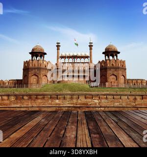 Rotes Fort ist ein 17. Jahrhundert Fort Komplex erbaut von Großmogul Shah Jahan in der ummauerten Stadt von Delhi, die als Residenz des ichs diente Stockfoto