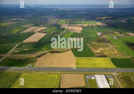 Gewerbegebiet InlogPark Hamm an der Stadtgrenze Boenen, Autobahn A2, Hamm, Ruhrgebiet, Nordrhein-Westfalen, Deutschland, Boenen, DE, Europa, Luft Stockfoto