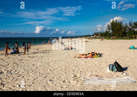 Flic en FLAC ist ein langer, beliebter Strand an der Westküste von Mauritius Stockfoto