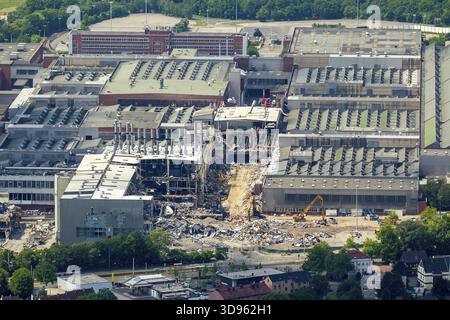 Abbrucharbeiten im OPEL Werk 1, Bochum, Ruhrgebiet, Nordrhein-Westfalen, Deutschland Europa, Luftaufnahme, Vogelperspektive, Luftaufnahmen, Luftaufnahmen Stockfoto