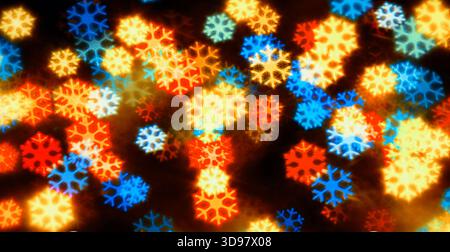 Weihnachtliche Lichter im festlichen Hintergrund. Verschwommener Weihnachtshintergrund, Weihnachtsweihnachtsglühende Lichter mit Funkeln Stockfoto