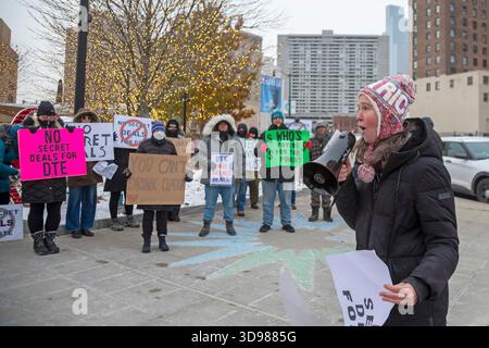 Detroit, Michigan – die Bewohner von DTE Energy sind gegen den Plan des Stromversorgers, ein Rechenzentrum im ländlichen Raum mit einem Volumen von 7 Milliarden US-Dollar zu versorgen Stockfoto
