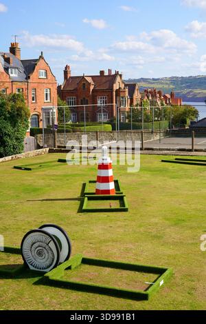 Crazy Golf Course, Robin Hoods Bay, North Yorkshire, England, Großbritannien im September Stockfoto