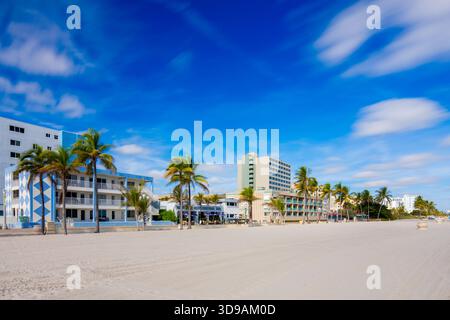 Ferienwohnungen auf Hollywood Beach Florida. Foto mit langer Belichtung Stockfoto