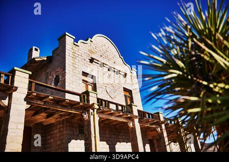 Das historische Rhyolite Train Depot Gebäude befindet sich in der Rhyolite Geisterstadt in der Nähe des Death Valley, Nevada Stockfoto