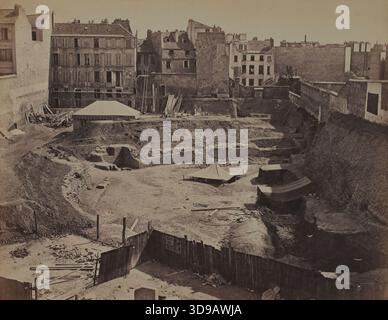 Arènes de Lutèce, Ausgrabungen 1870, allgemeine Ansicht, 5. Arrondissement, Paris. Fotograf: Pierre Emonts oder Emonds. Fotograf: 1870. Grafikkunst. Abmessungen – Bildmaterial: Höhe: 21,8 cm, Breite: 28,4 cm. Abmessungen – Alte Halterung: Höhe: 31,4 cm, Breite: 48 Stockfoto