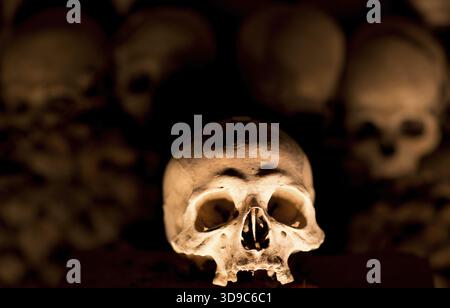 Beinhaus in Neapel in der Verschütteten von Pest und Cholera sind Stockfoto