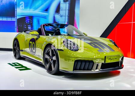 BANGKOK - 1. Dezember 2025 : der Porsche 911 Speedster ist ein hochleistungsfähiger, limitierter Cabriolet zum 70. Jubiläum Stockfoto