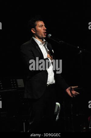 Monaco, Fürstentum Monaco. Dezember 2025. Das Weihnachtskonzert 2025 „Resta Cu me“, gesponsert von der italienischen Botschaft in Monaco und organisiert von den Comites of Monaco, Credit: Fausto Marci/Alamy Live News Stockfoto