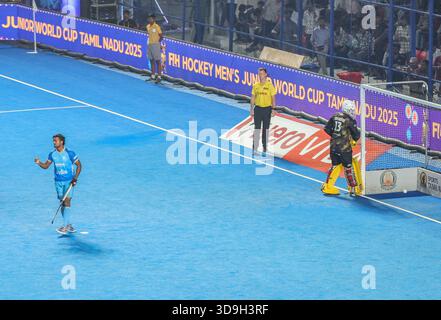 Chennai, Indien. Dezember 2025. FIH Hockey Männer Junioren-Weltmeisterschaft Tamil Nadu 5. Dezember 2025 INDIEN gegen BELGIEN Indien besiegte Belgien 4-3 im Schießstand nach einem Unentschieden in der Reglementierungszeit 2-2 im Spiel der FIH Junioren-Weltmeisterschaft im Radhakrishnan-Stadion in Chennai. Quelle: Seshadri SUKUMAR/Alamy Live News Stockfoto