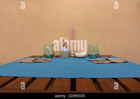 Zeigen Sie Objekte, die die Ecken des Hauses verschönern Stockfoto