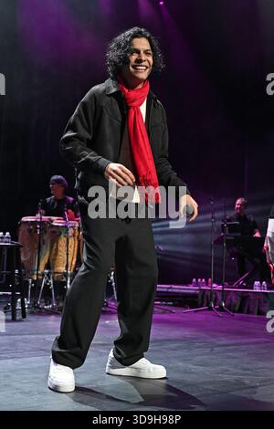 Hollywood FL, USA. Dezember 2025. Guaco tritt im Hard Rock Live auf, das am 4. Dezember 2025 im Seminole Hard Rock Hotel & Casino in Hollywood, Florida, stattfindet. Quelle: Mpi04/Media Punch/Alamy Live News Stockfoto