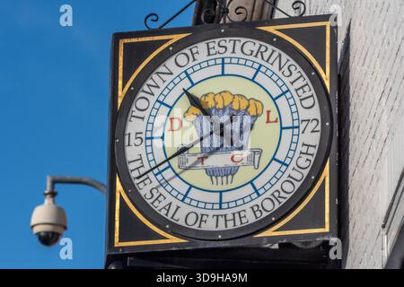 East Grinstead, 26. November 2025: Die Stadtuhr Stockfoto