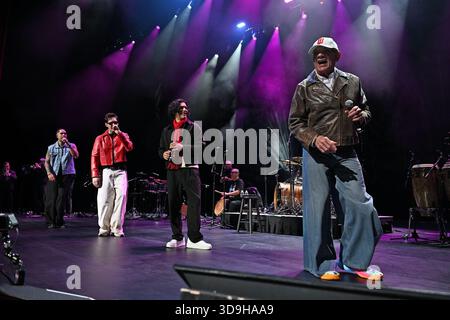 Hollywood FL, USA. Dezember 2025. Guaco tritt im Hard Rock Live auf, das am 4. Dezember 2025 im Seminole Hard Rock Hotel & Casino in Hollywood, Florida, stattfindet. Quelle: Mpi04/Media Punch/Alamy Live News Stockfoto