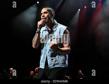 Hollywood FL, USA. Dezember 2025. Guaco tritt im Hard Rock Live auf, das am 4. Dezember 2025 im Seminole Hard Rock Hotel & Casino in Hollywood, Florida, stattfindet. Quelle: Mpi04/Media Punch/Alamy Live News Stockfoto
