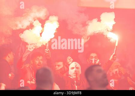 Dezember 2025. Lissabon, Portugal. Benfica Fans während des Spiels des 13. Spieltages der Liga Portugal Betclic, SL Benfica vs Sporting CP Credit: Alexandre de Sousa/Alamy Live News Stockfoto