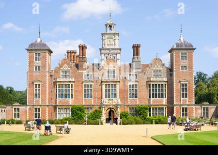 Blickling Hall Norfolk ein jakobinisches Herrenhaus auf dem Blickling Estate in Blickling nahe Aylsham Norfolk England Großbritannien GB Europa Stockfoto