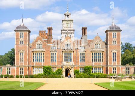 Blickling Hall Norfolk ein jakobinisches Herrenhaus auf dem Blickling Estate in Blickling nahe Aylsham Norfolk England Großbritannien GB Europa Stockfoto