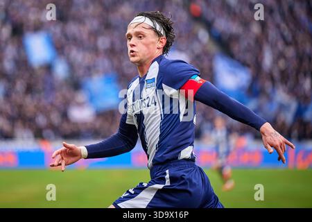 Berlin, Deutschland. Dezember 2025. Fabian Reese (Hertha BSC, #11), GER, Hertha BSC vs., 1. FC Magdeburg, 2. Bundesliga, Saison 2025/2026, 15. SPIELTAG, 07.12.2025 (DFL-VORSCHRIFTEN VERBIETEN DIE VERWENDUNG VON FOTOS ALS BILDSEQUENZEN UND/ODER QUASI-VIDEO). Foto: Eibner-Pressefoto/ Claudius Rauch Credit: dpa/Alamy Live News Stockfoto