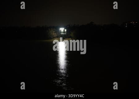 Warschau, Polen. Dezember 2025. Ein Wasserfilterturm ist in Warschau zu sehen, Polen ist in Warschau, Polen am 2025. Dezember zu sehen. (Foto: Jaap Arriens/SIPA USA) Credit: SIPA USA/Alamy Live News Stockfoto