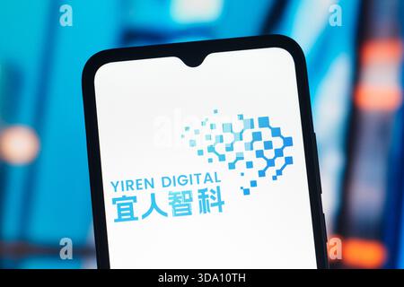 Kanada. Dezember 2025. In dieser Abbildung wird das Yiren Digital Logo auf einem Smartphone-Bildschirm angezeigt. Quelle: SOPA Images Limited/Alamy Live News Stockfoto