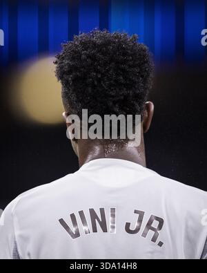 Madrid, Spanien. Dezember 2025. MADRID, SPANIEN - 7. DEZEMBER: Vinícius Júnior von Real Madrid während des Spiels zwischen Real Madrid und Celta Vigo, gültig für La Liga im Santiago Bernabeu Stadion in Madrid, heute 7. Dezember 2025. Foto: Ricardo Nogueira/Sports Press Foto: SPP Sport Press Photo. /Alamy Live News Stockfoto