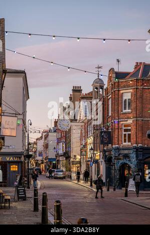 Rochester, Kent, Die High Street Stockfoto