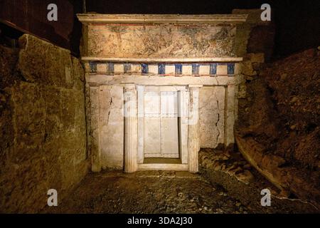 Griechenland, Mazedonien, Vergina, Königliches Tumulus-Museum, Grab von Philipp II. Von Mazedonien Stockfoto