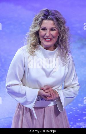 Saengerin Simone Sommerland - ARD Live Show ãAdventsfest der 100,000 ...