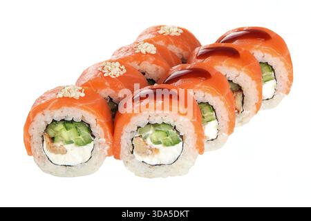 Acht Rollen Sushi auf weiß. japanisches Sushi Stockfoto