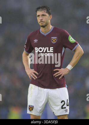Brighton, Großbritannien. Dezember 2025. Brighton, England, 7. Dezember 2025: Guido Rodriguez von West Ham United während des Premier League-Spiels zwischen Brighton und West Ham im American Express/Amex Stadium. (Foto von David Horton/Sports Press Photo) Credit: SPP Sport Press Photo. /Alamy Live News Stockfoto