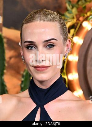 Los Angeles, USA. Dezember 2025. Annabel O’Hagan kommt zu Amazon Prime Videos Premiere der zweiten Staffel „Fallout“, die am 8. Dezember 2025 im Academy Museum of Motion Pictures in Los Angeles stattfand. © Starbuck/AFF-USA.COM Credit: AFF/Alamy Live News Stockfoto