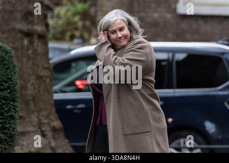 London, Großbritannien. Dezember 2025. Die Staatssekretärin für Verkehr, Heidi Alexander, trifft in der Downing Street ein, um an der wöchentlichen Kabinettssitzung teilzunehmen. Quelle: Wiktor Szymanowicz/Alamy Live News Stockfoto