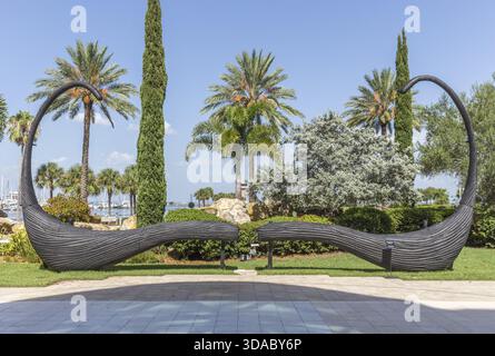 ST. PETERSBURG, FLORIDA - 2. SEPTEMBER: Außenansicht des Salvador Dali Museums 2. September 2014 in St. Petersburg, FL. Das Museum hat eine der größten Ko Stockfoto
